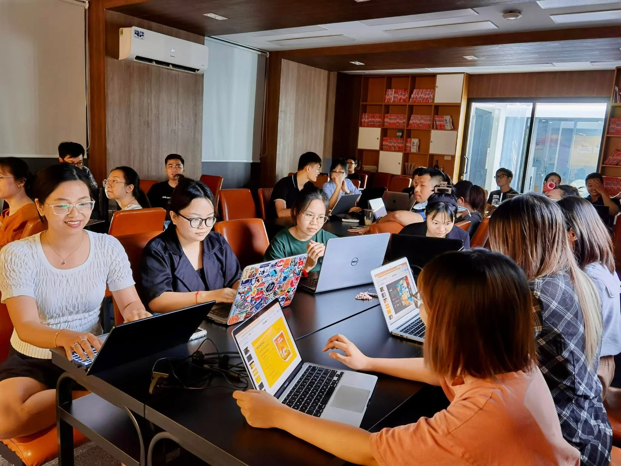 Sự kiện cộng đồng